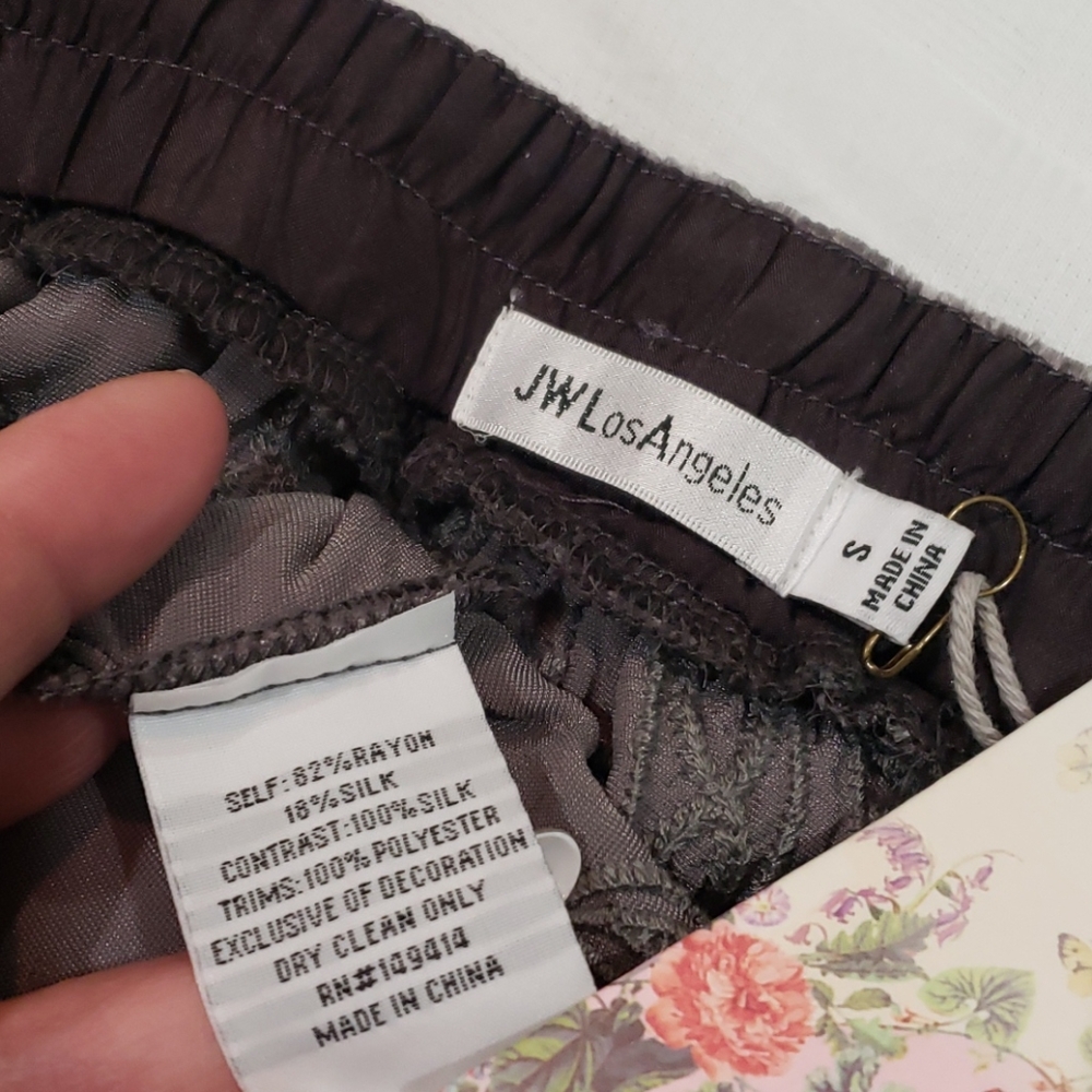 Nwt Johnny Was Embroidered Velvet Skirt Small - Picture 8 of 8